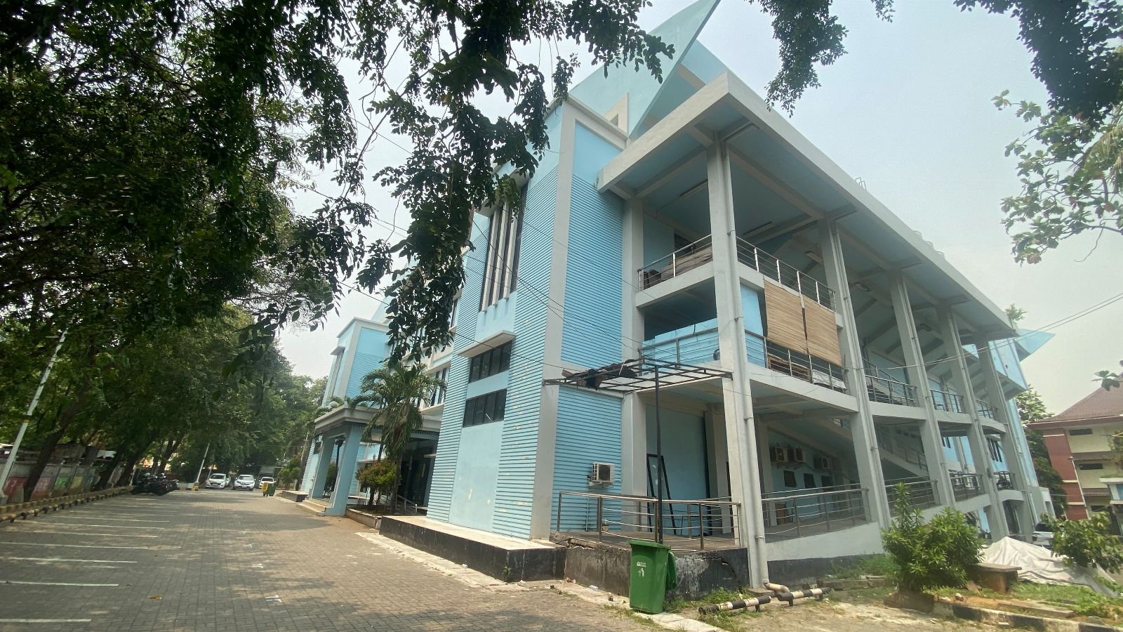 Foto Utama
