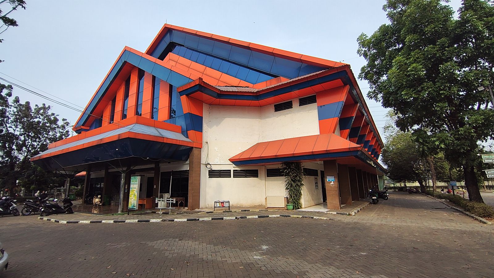 Foto Utama